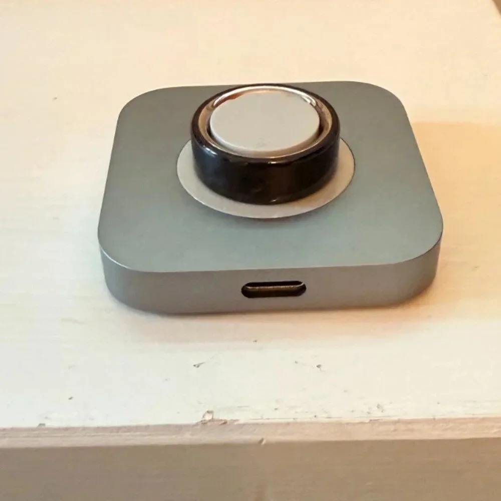 Oura Ring Gen 4, Size 7, Black